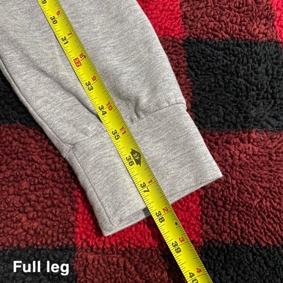 Peanuts Jogger Pants - Picture 8 of 8